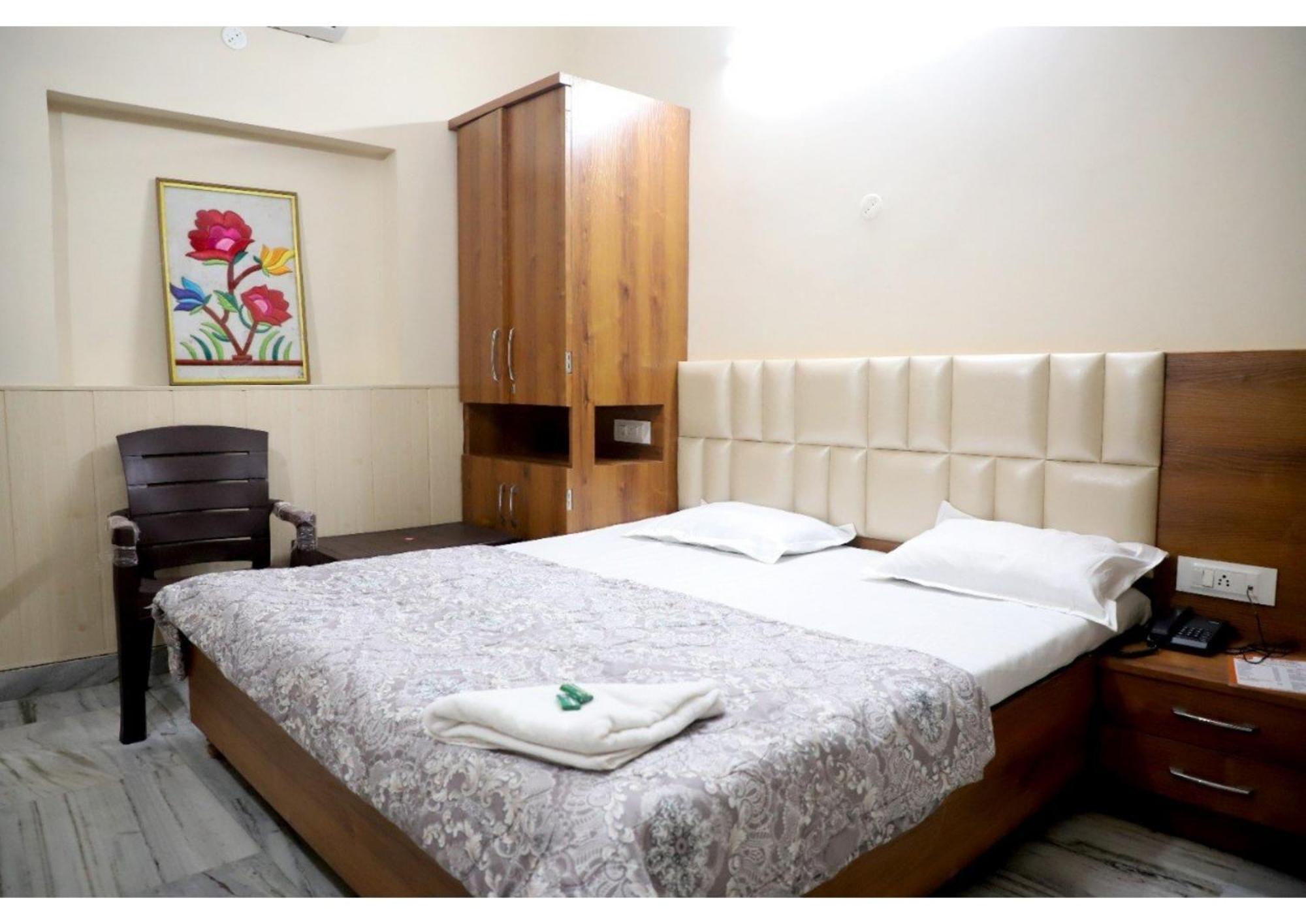 Rk Lodge Амритсар Екстериор снимка